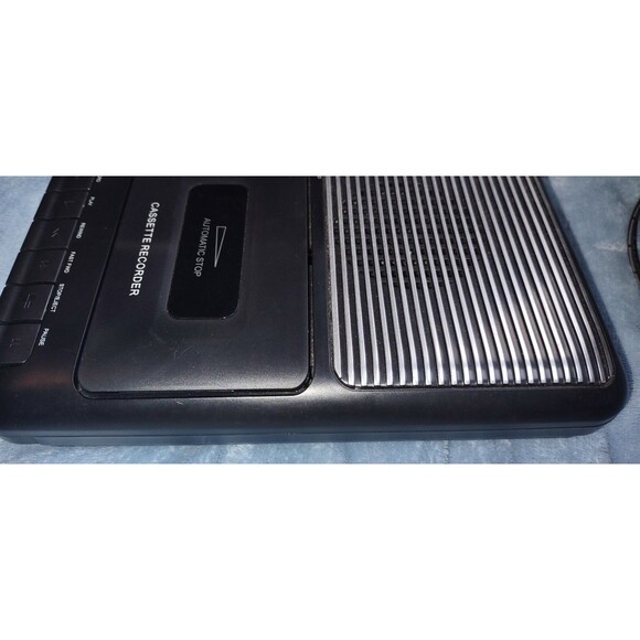 ONN Cassette Player Recorder Player ONA13AV504 With Adapter Built In Microphone - Picture 6 of 10